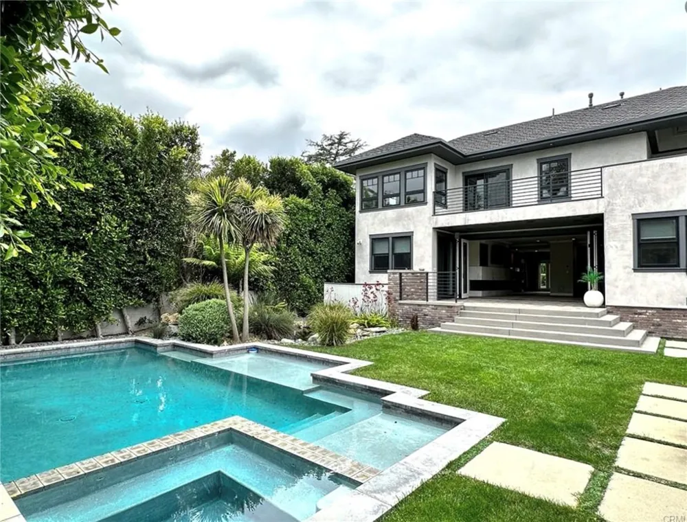 1616 Ogden Los Angeles, CA 90046