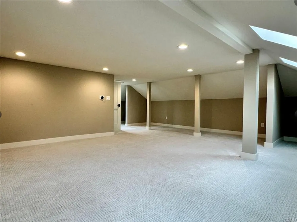 1616 Ogden Los Angeles, CA 90046