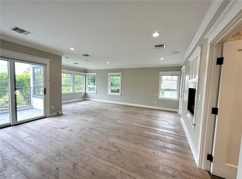1616 Ogden Los Angeles, CA 90046