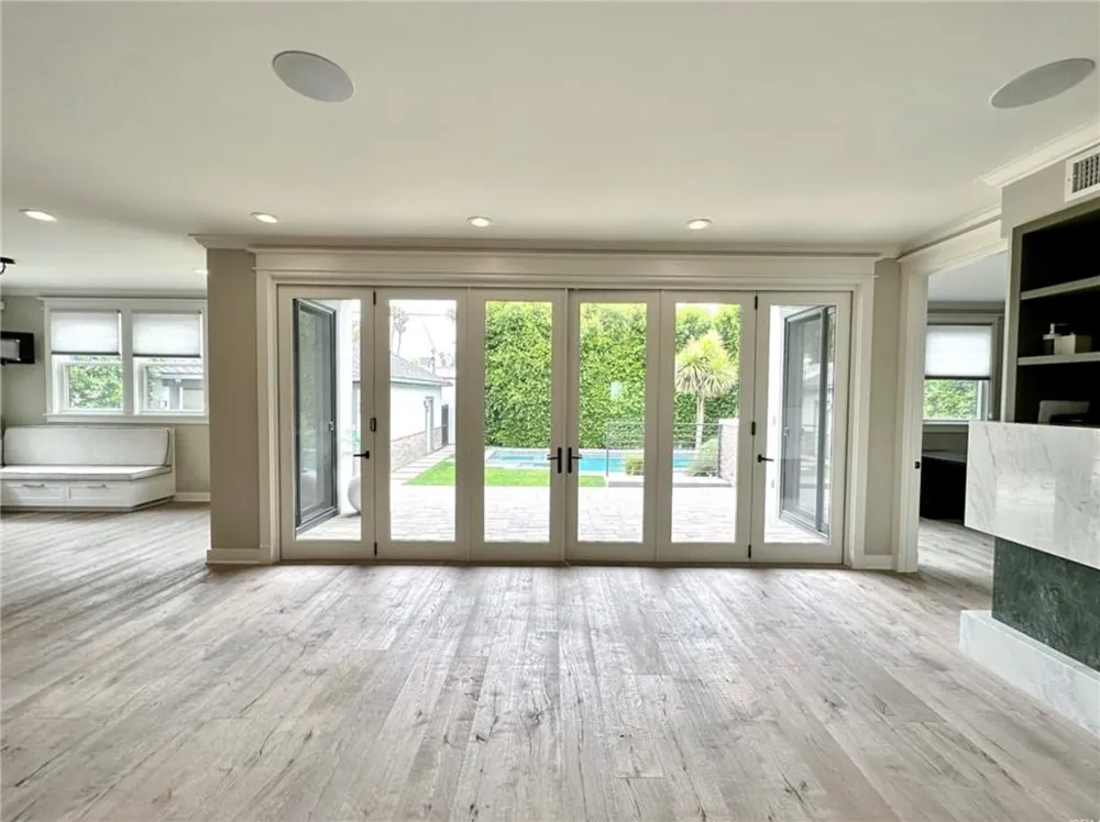 1616 Ogden Los Angeles, CA 90046