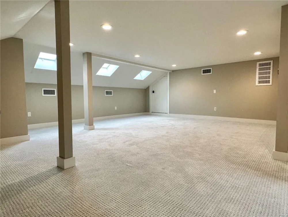 1616 Ogden Los Angeles, CA 90046
