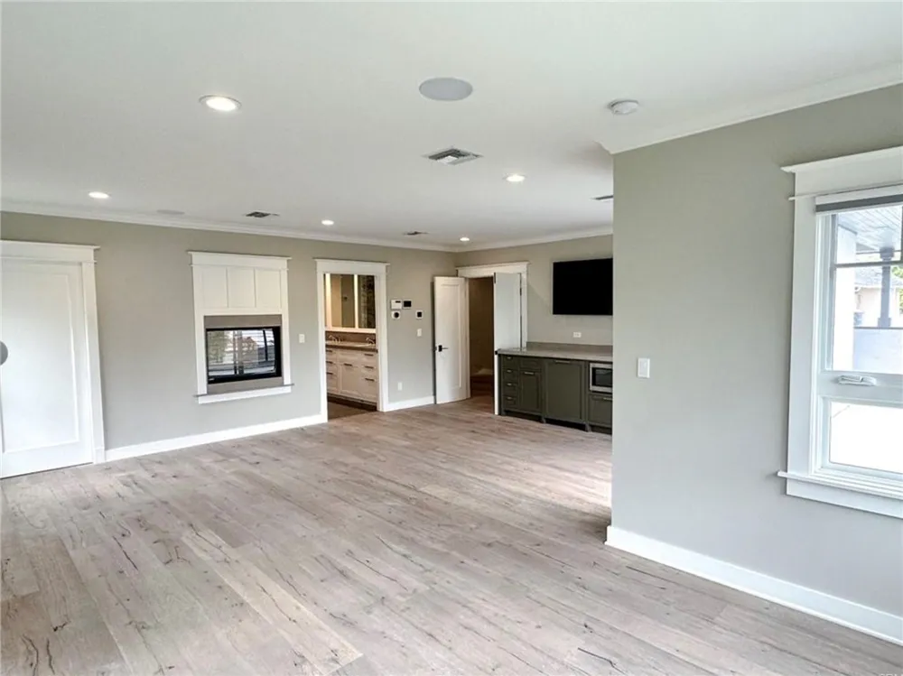 1616 Ogden Los Angeles, CA 90046