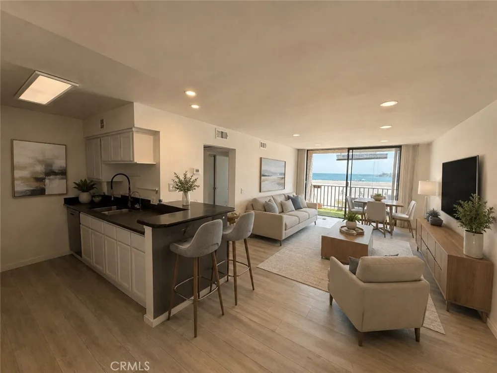 1140 E Ocean Boulevard #136 Long Beach, CA 90802