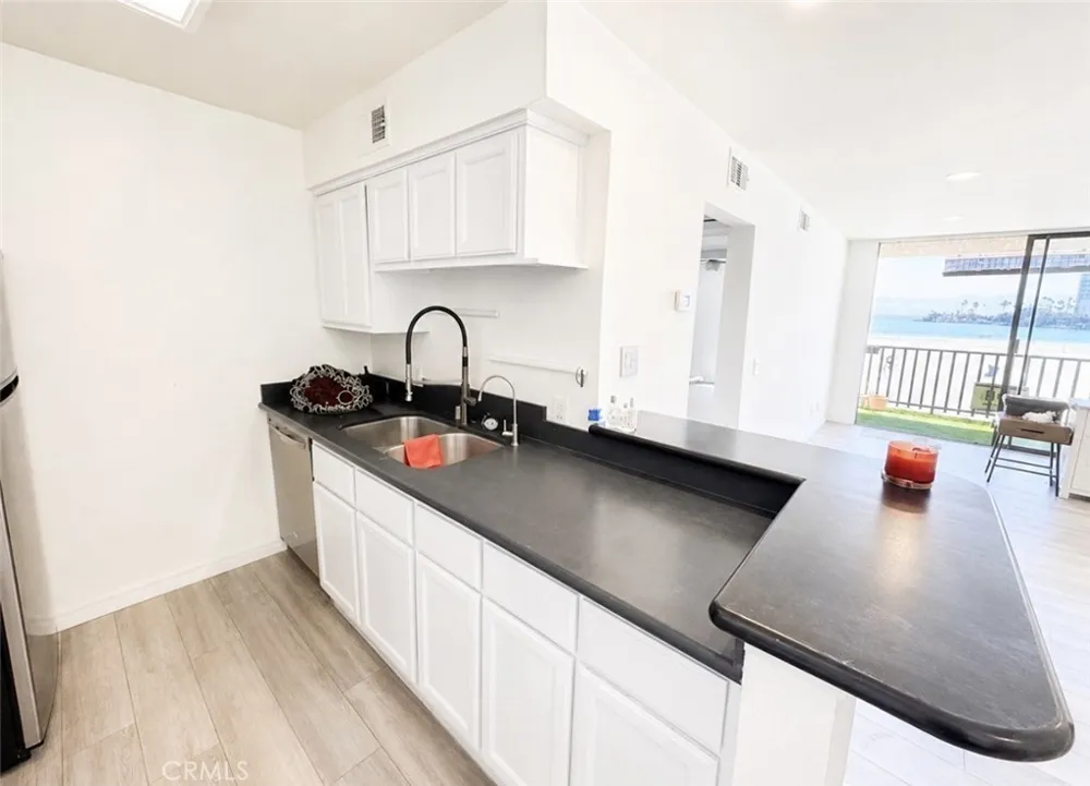 1140 E Ocean Boulevard #136 Long Beach, CA 90802