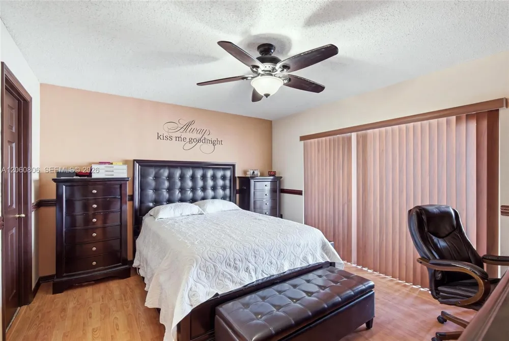 9011 NW 193rd Ter Hialeah, FL 33018