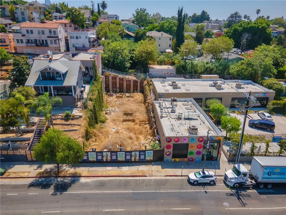 1492 W Sunset Boulevard Los Angeles, CA 90026