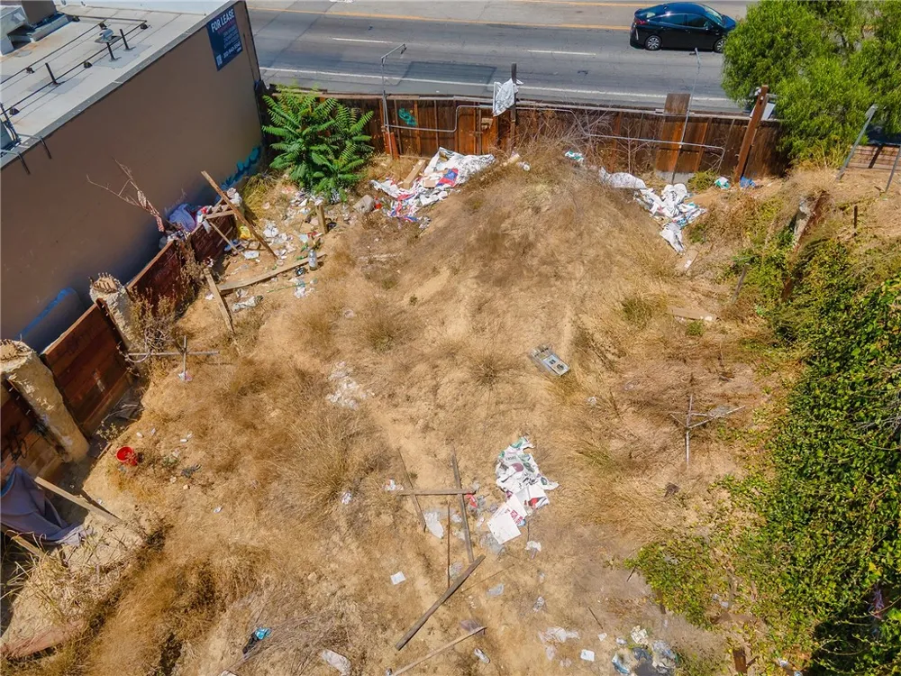 1492 W Sunset Boulevard Los Angeles, CA 90026