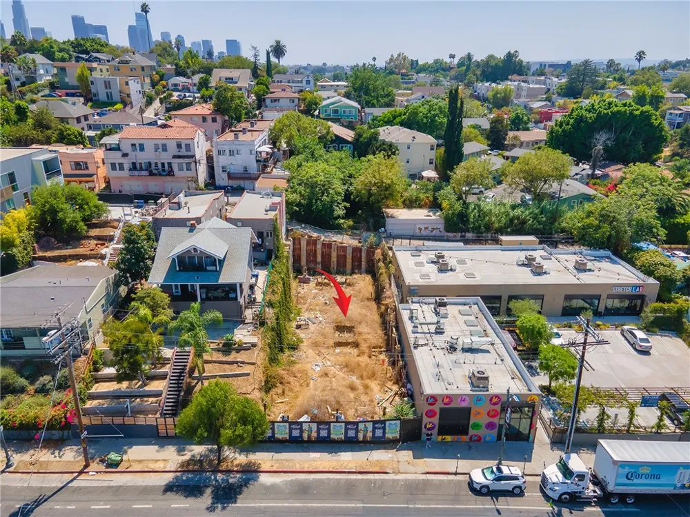 1492 W Sunset Boulevard Los Angeles, CA 90026