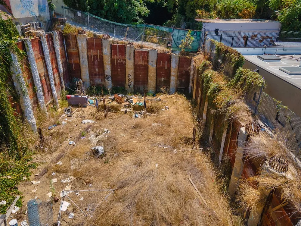 1492 W Sunset Boulevard Los Angeles, CA 90026