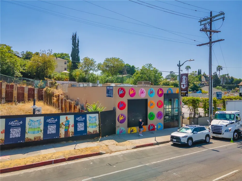 1492 W Sunset Boulevard Los Angeles, CA 90026