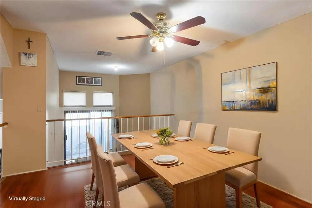 15106 Nordhoff #7 North Hills, CA 91343