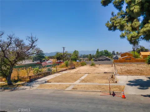 2807 Glenrose Avenue