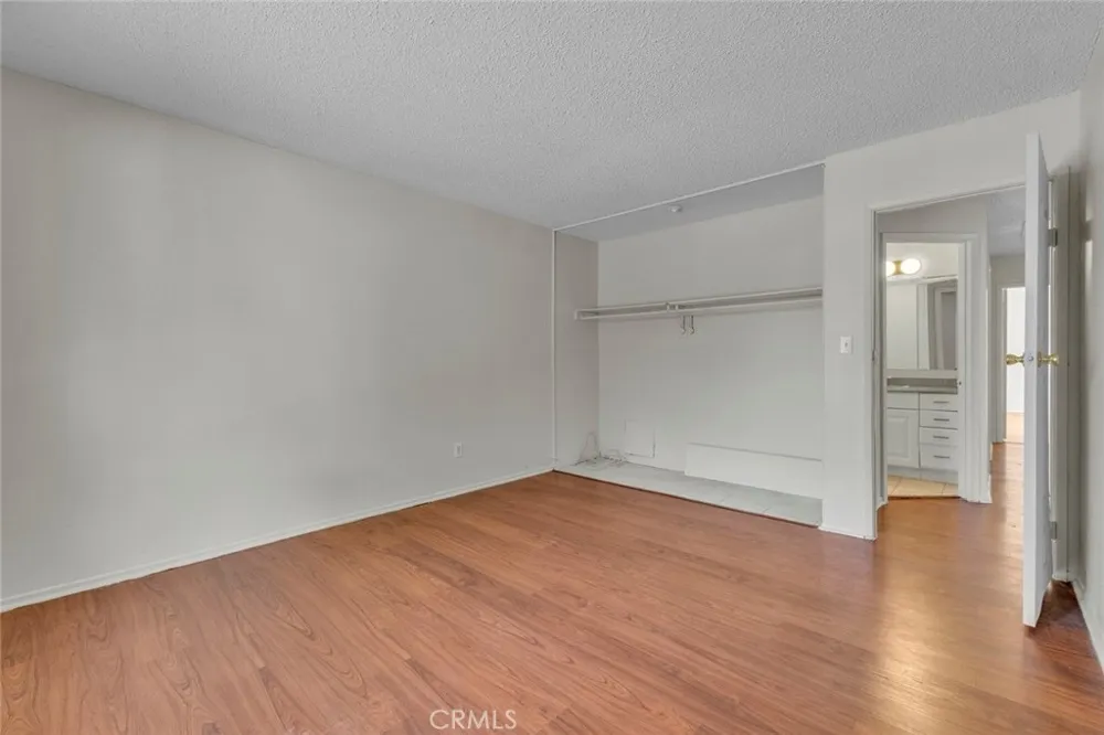 13046 Ebell Street North Hollywood, CA 91605
