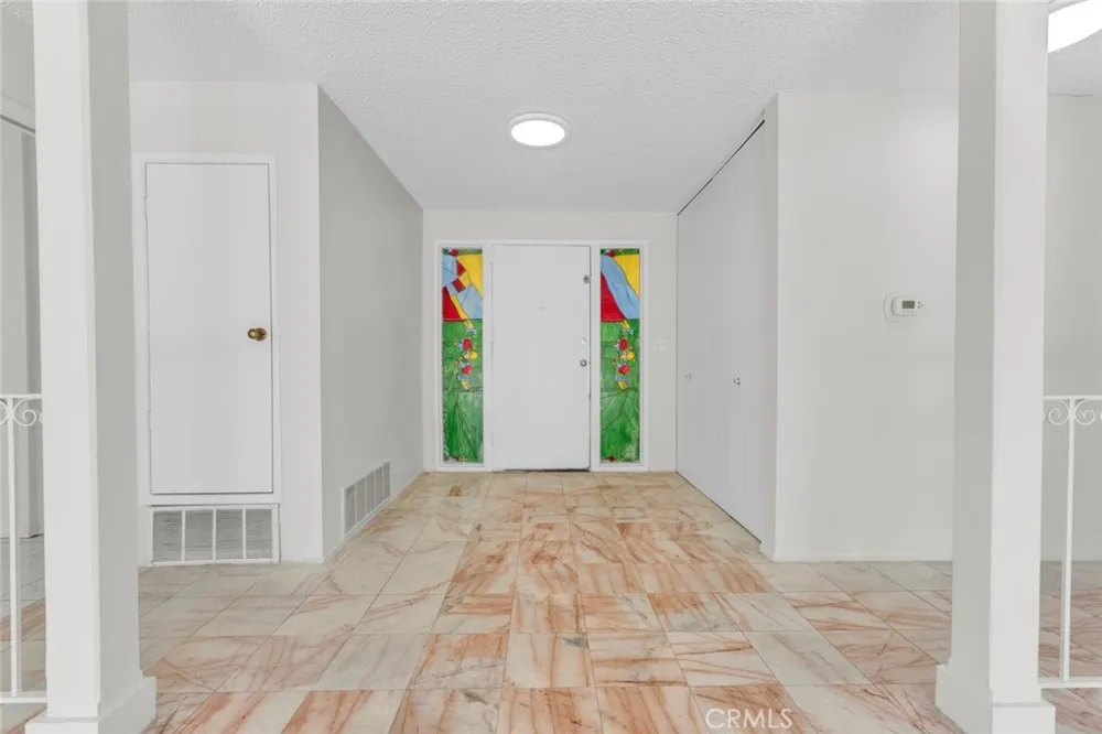 13046 Ebell Street North Hollywood, CA 91605