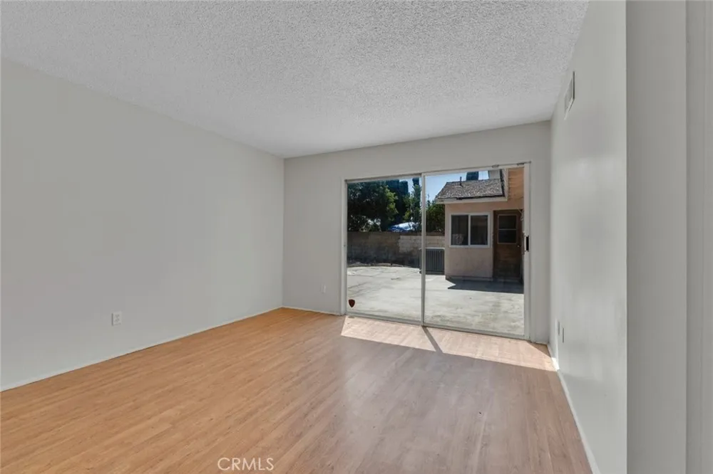 13046 Ebell Street North Hollywood, CA 91605