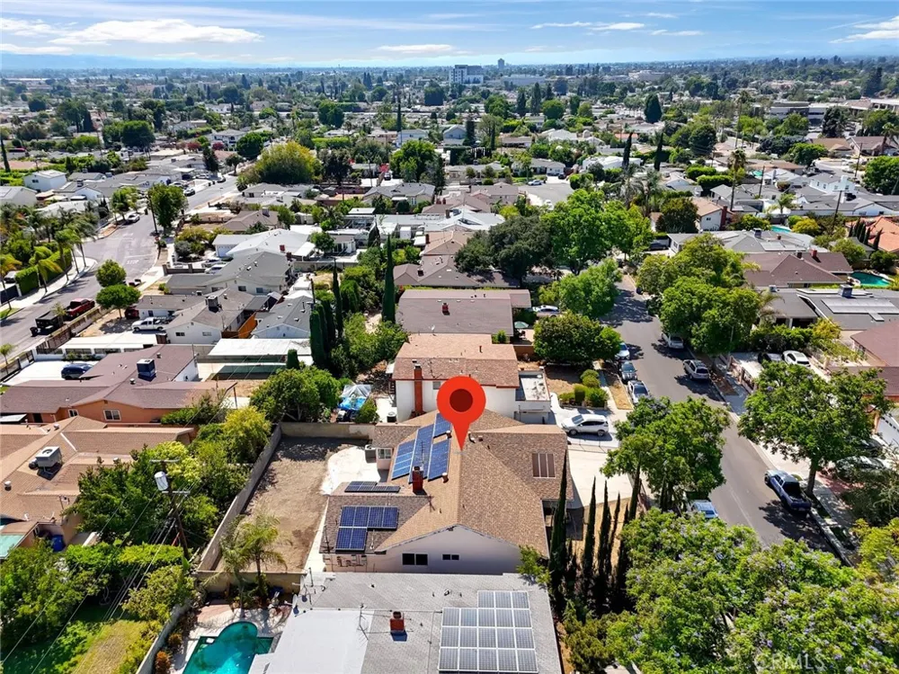 13046 Ebell Street North Hollywood, CA 91605
