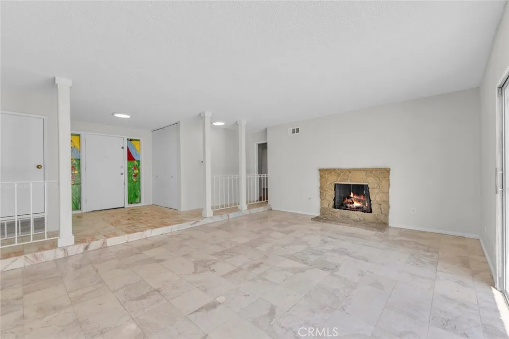 13046 Ebell Street North Hollywood, CA 91605