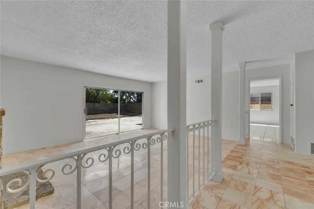 13046 Ebell Street North Hollywood, CA 91605