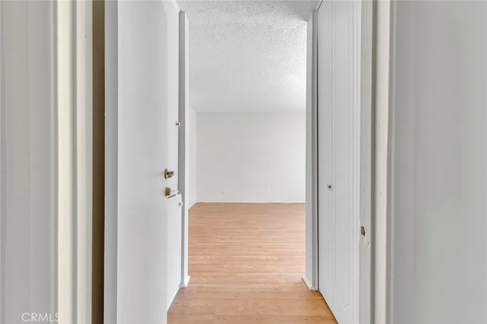 13046 Ebell Street North Hollywood, CA 91605