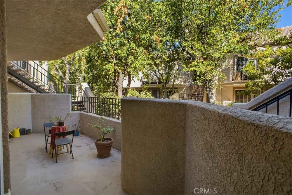 24115 Del Monte Drive #71 Valencia, CA 91355