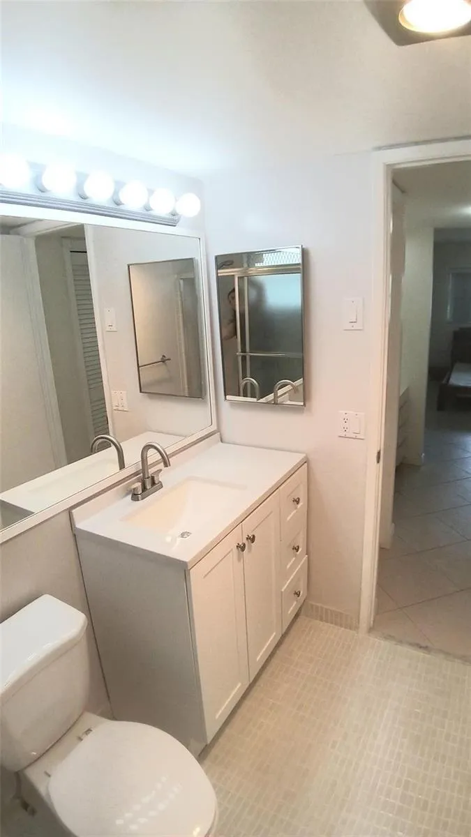 4700 WASHINGTON STREET #308 Hollywood, FL 33021