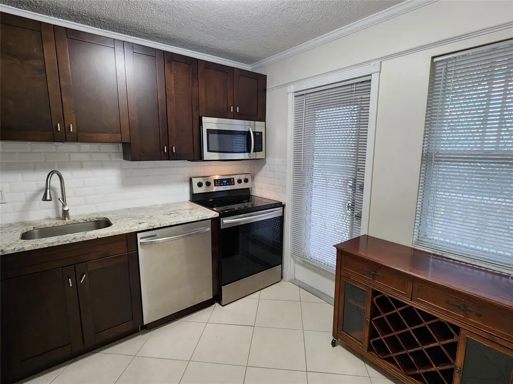 4700 WASHINGTON STREET #308 Hollywood, FL 33021