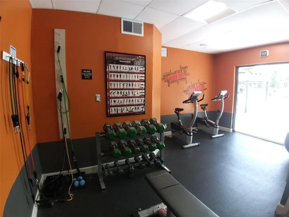 4700 WASHINGTON STREET #308 Hollywood, FL 33021