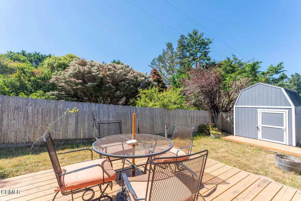 10490 Blair Street Mendocino, CA 95460