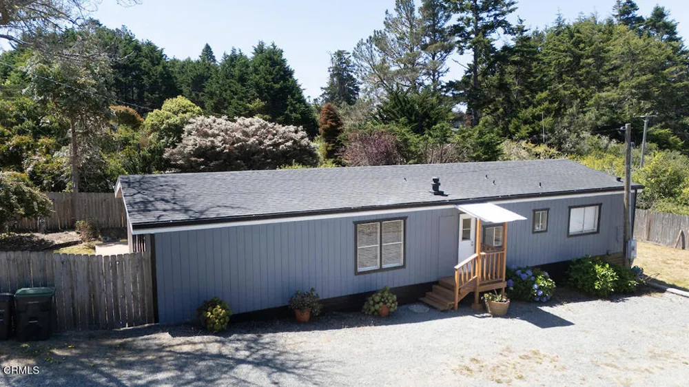10490 Blair Street Mendocino, CA 95460