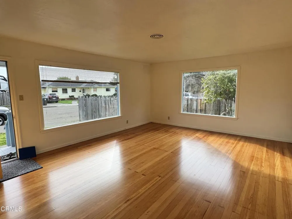 399 Winifred Street Fort Bragg, CA 95437
