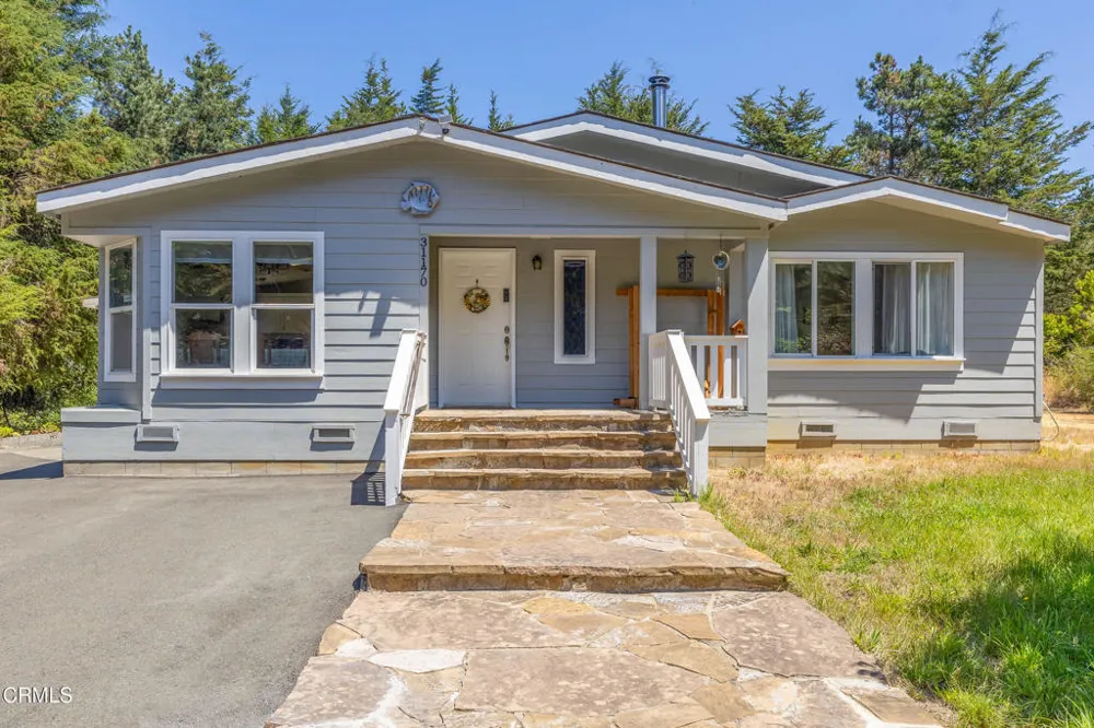 31170 Thomas Lane Fort Bragg, CA 95437