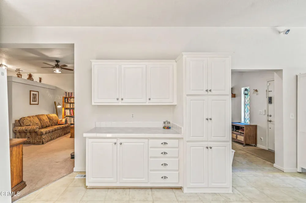 31170 Thomas Lane Fort Bragg, CA 95437
