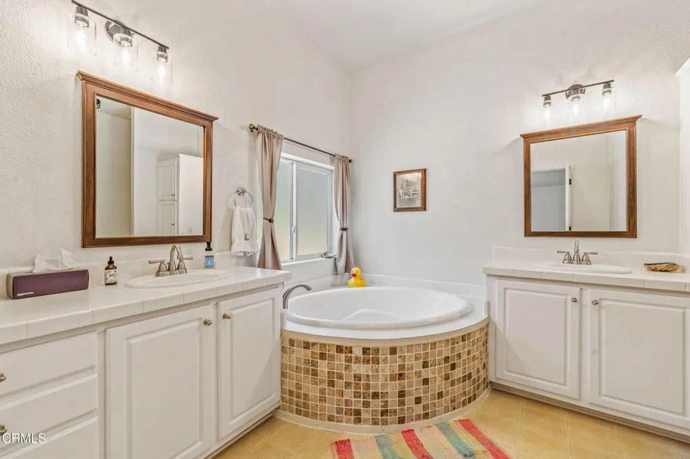 31170 Thomas Lane Fort Bragg, CA 95437