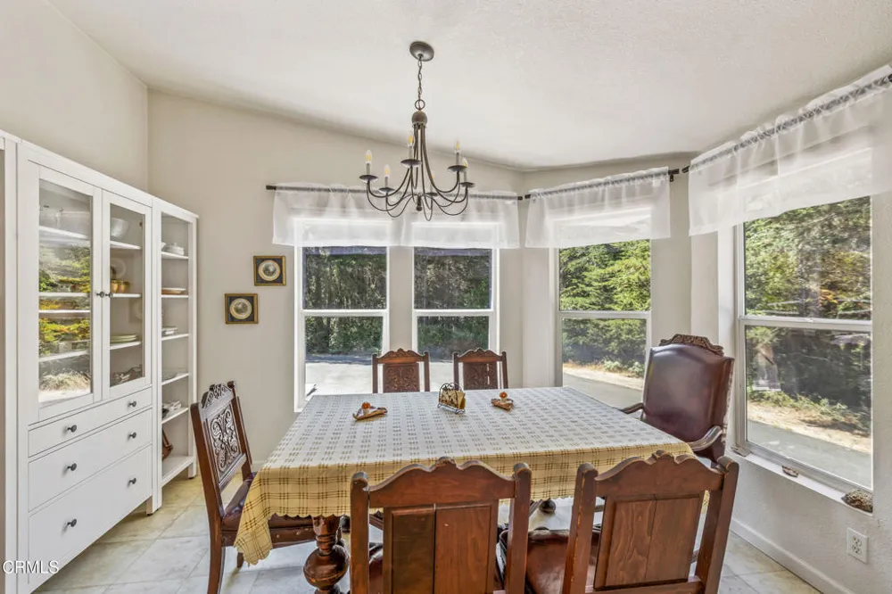 31170 Thomas Lane Fort Bragg, CA 95437