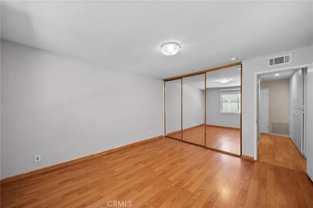 14071 Fenton Lane Sylmar, CA 91342