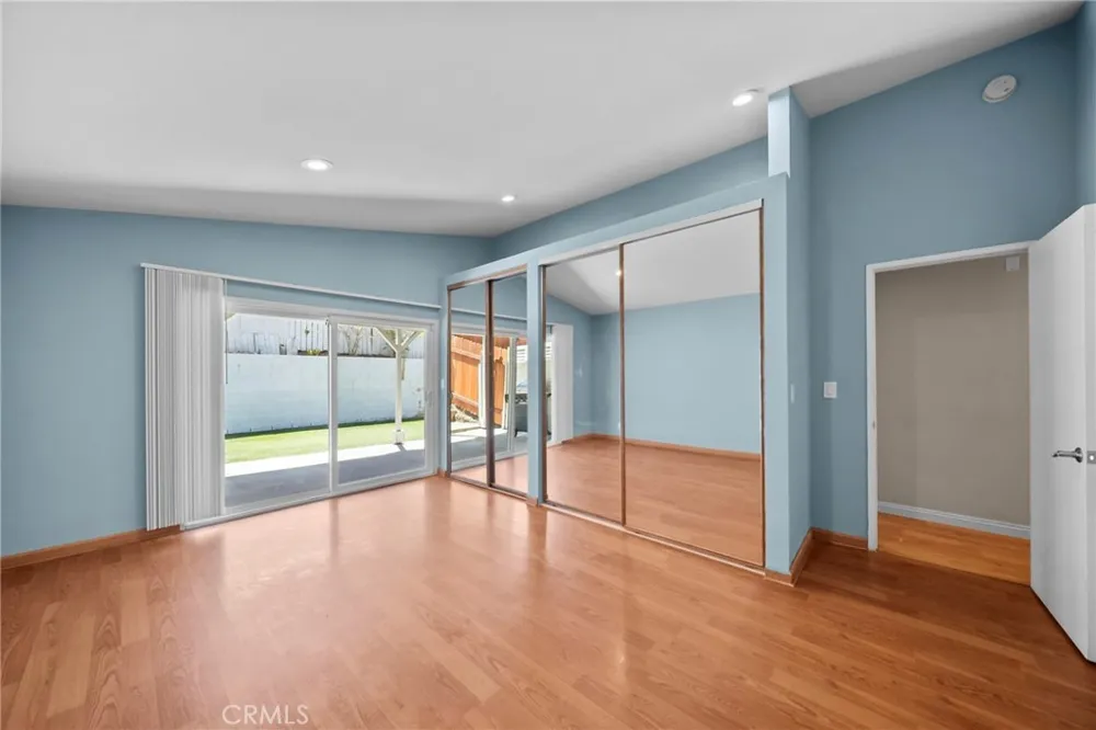 14071 Fenton Lane Sylmar, CA 91342