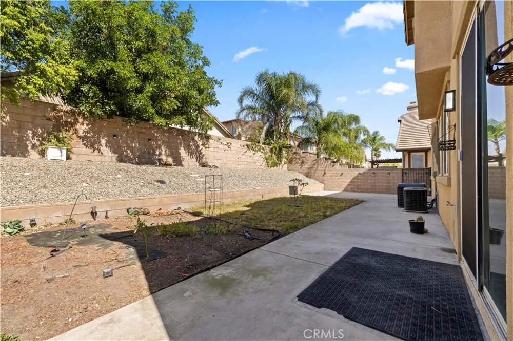 12222 Dry Creek Rancho Cucamonga, CA 91739