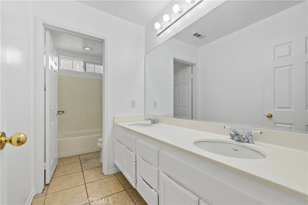 12222 Dry Creek Rancho Cucamonga, CA 91739