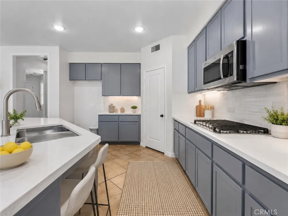 12222 Dry Creek Rancho Cucamonga, CA 91739