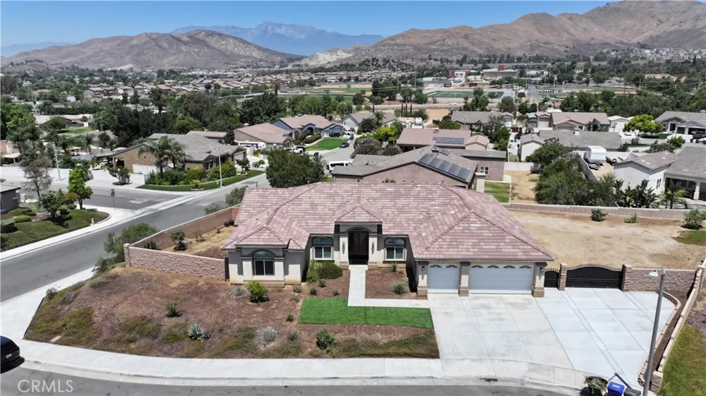 7790 Monse Circle Jurupa Valley, CA 92509