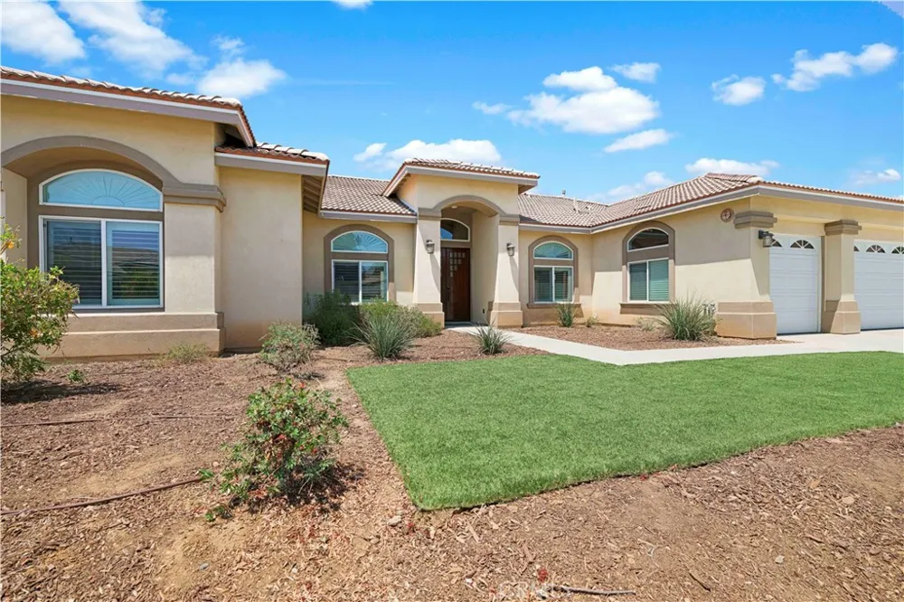 7790 Monse Circle Jurupa Valley, CA 92509