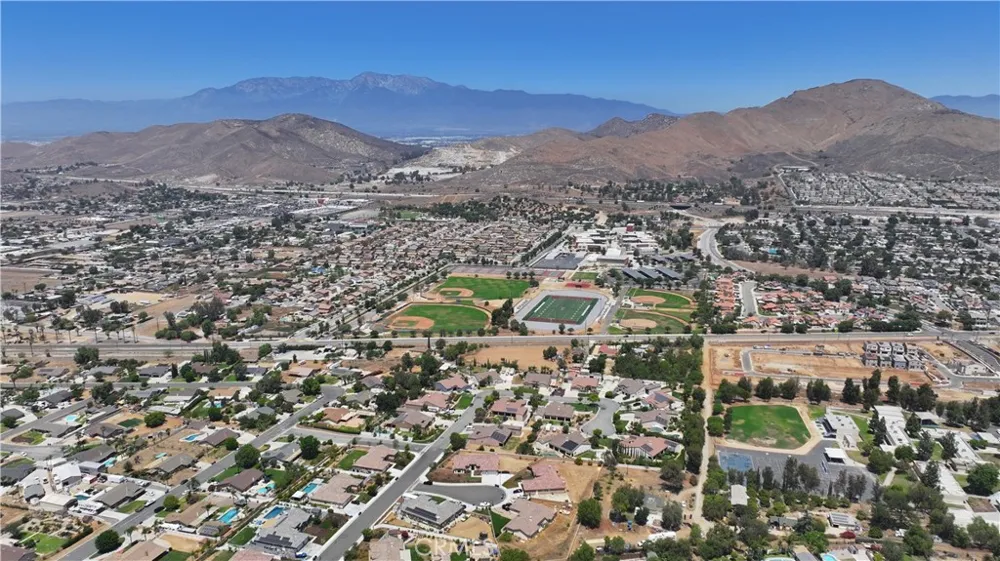 7790 Monse Circle Jurupa Valley, CA 92509