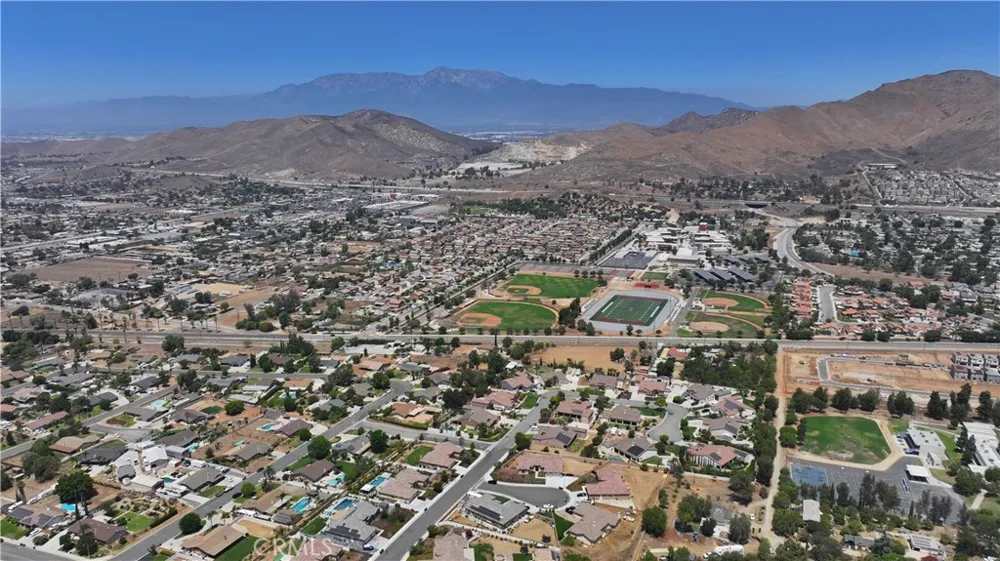 7790 Monse Circle Jurupa Valley, CA 92509