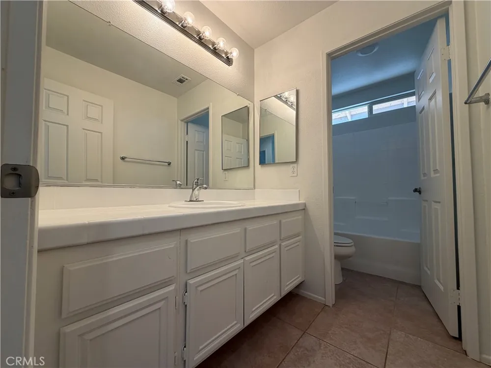 5180 Ravenstone Drive Hemet, CA 92545