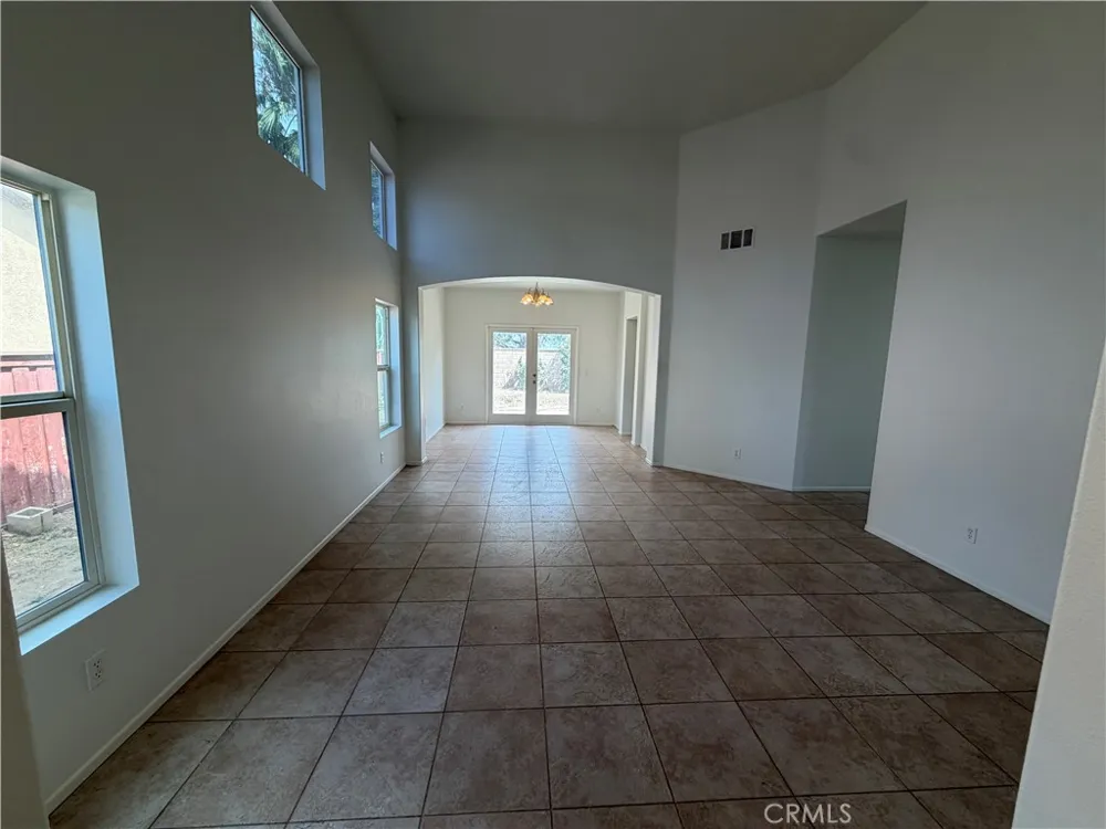 5180 Ravenstone Drive Hemet, CA 92545