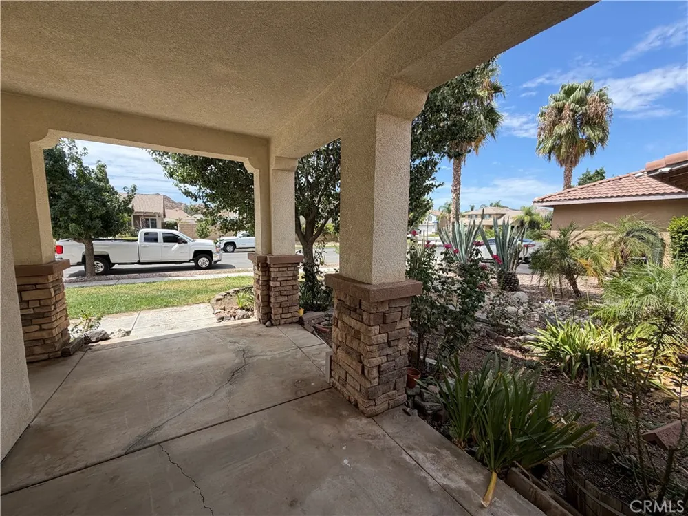 5180 Ravenstone Drive Hemet, CA 92545