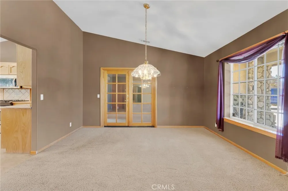 13331 Waco Drive Apple Valley, CA 92308