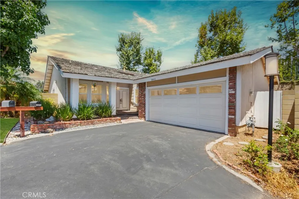 18842 Jane Circle North Tustin, CA 92705