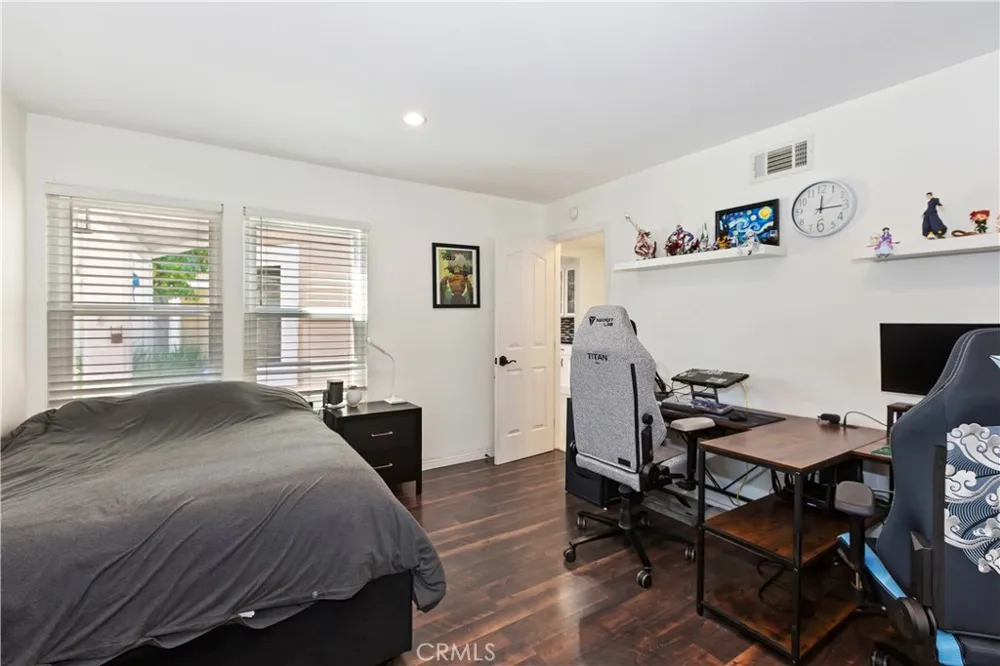 18842 Jane Circle North Tustin, CA 92705