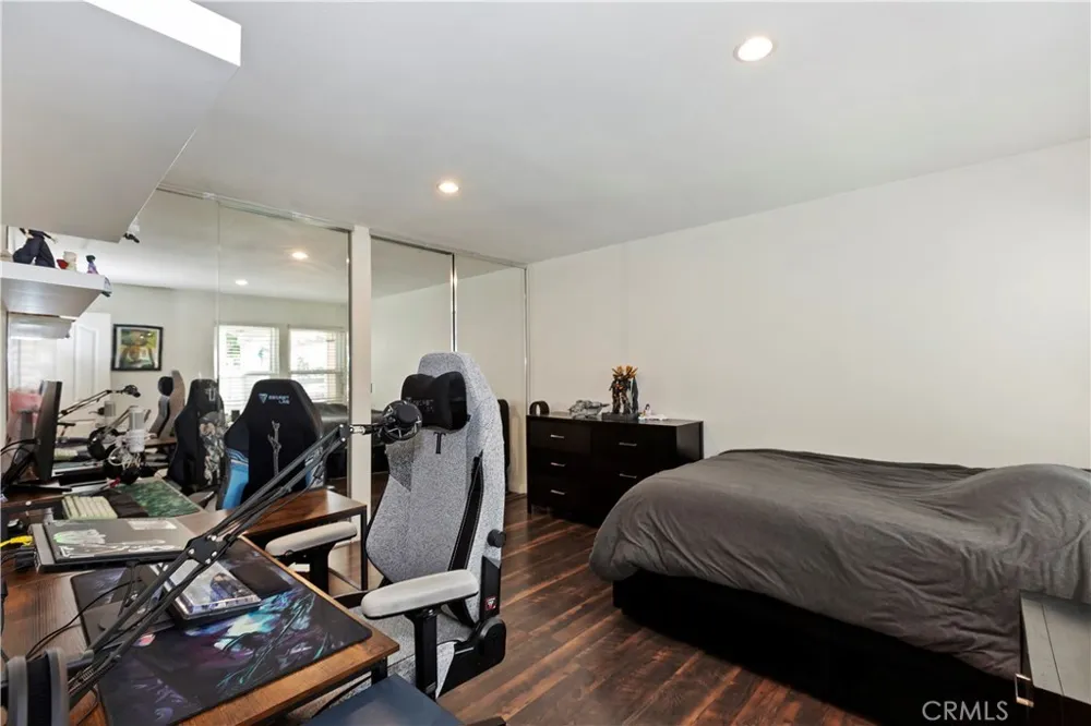 18842 Jane Circle North Tustin, CA 92705